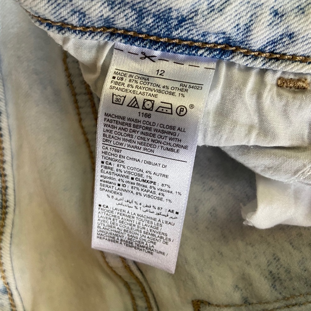 🔥Jeans🔥 - Picture 5 of 5